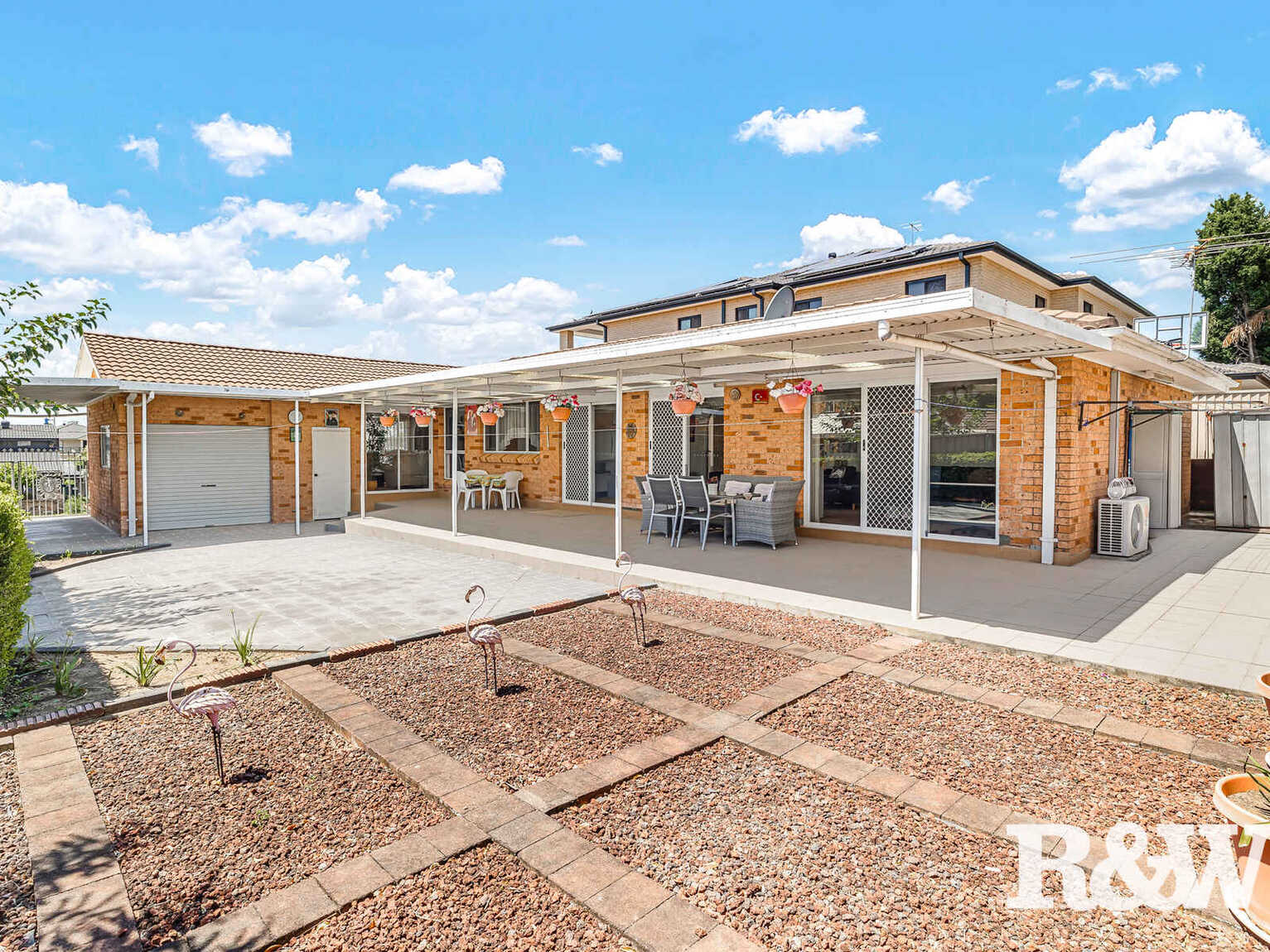 10 Fairburn Crescent Minchinbury 10 Fairburn Crescent Minchinbury