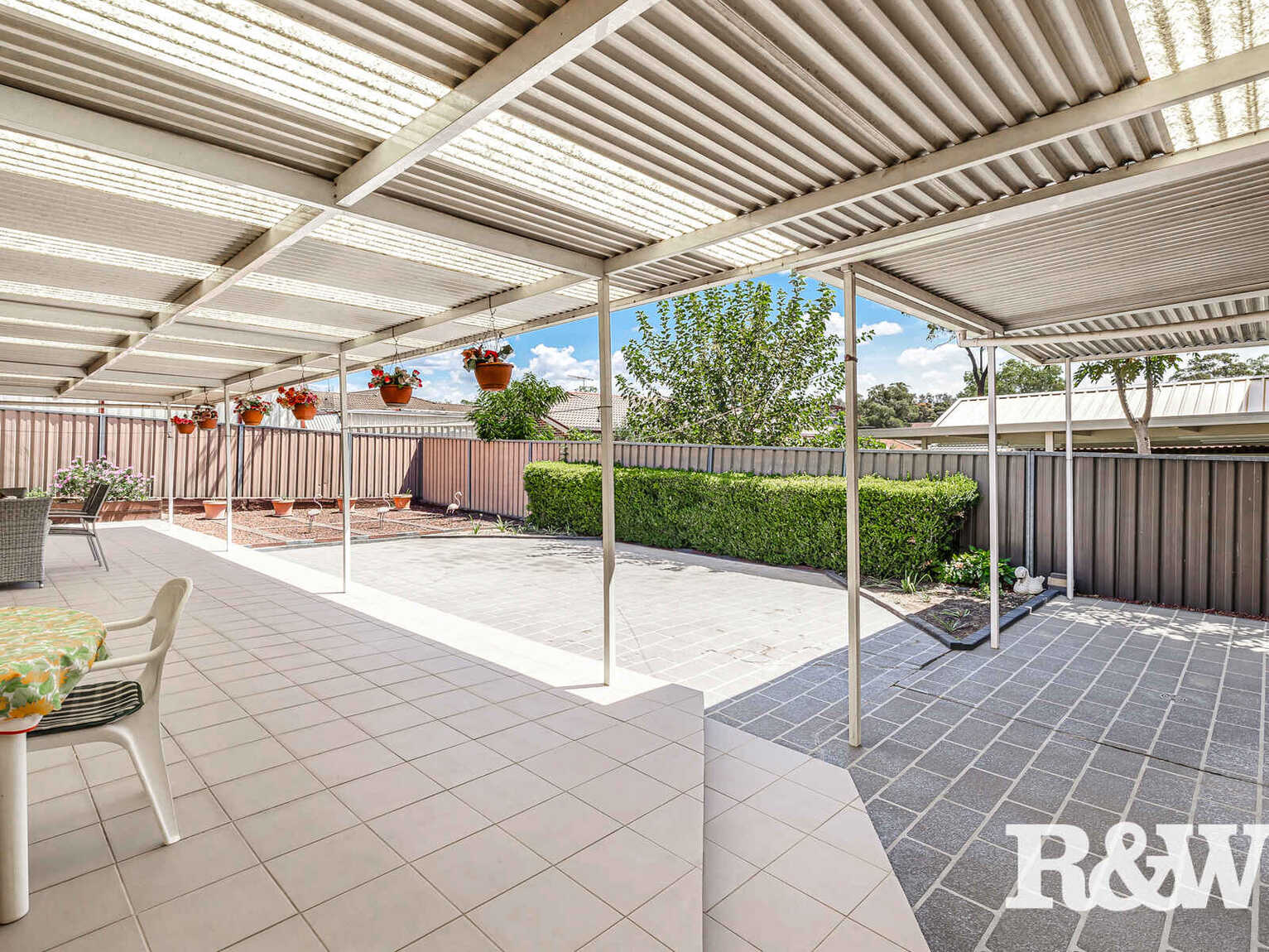 10 Fairburn Crescent Minchinbury 10 Fairburn Crescent Minchinbury