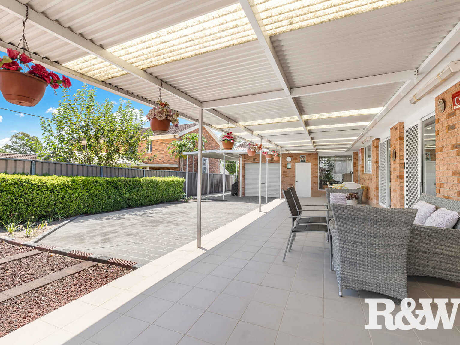 10 Fairburn Crescent Minchinbury 10 Fairburn Crescent Minchinbury