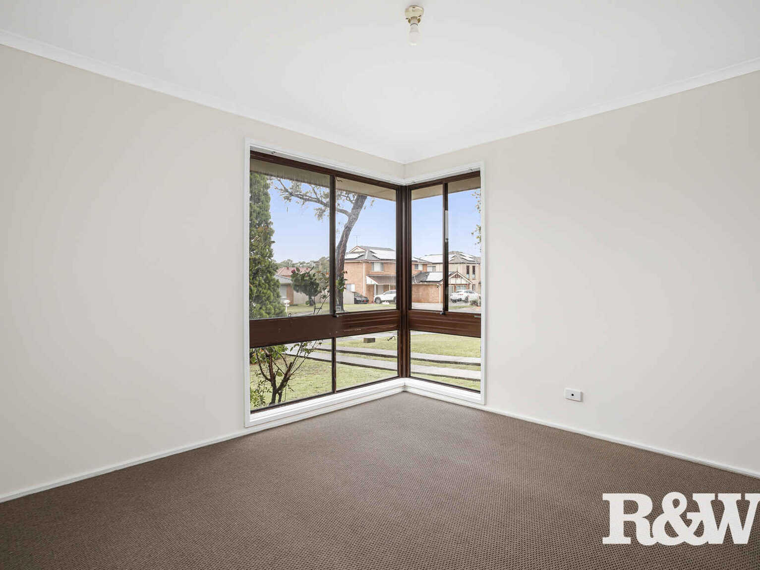 4 Dino Close Rooty Hill