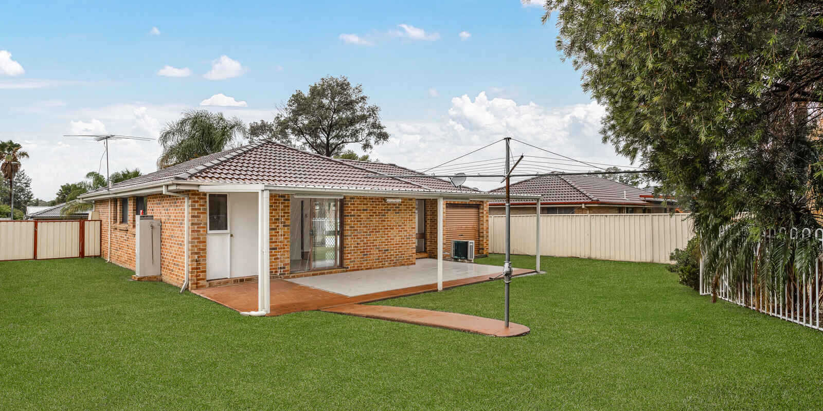 4 Dino Close Rooty Hill