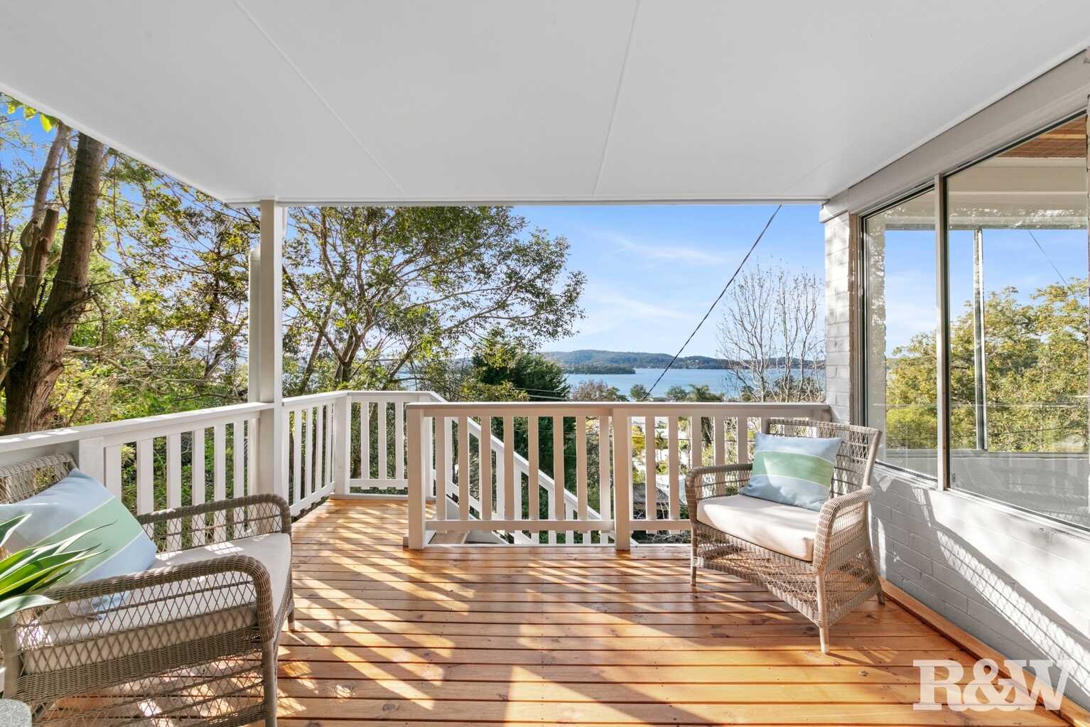 23 Hughes Street Point Clare 23 Hughes Street Point Clare