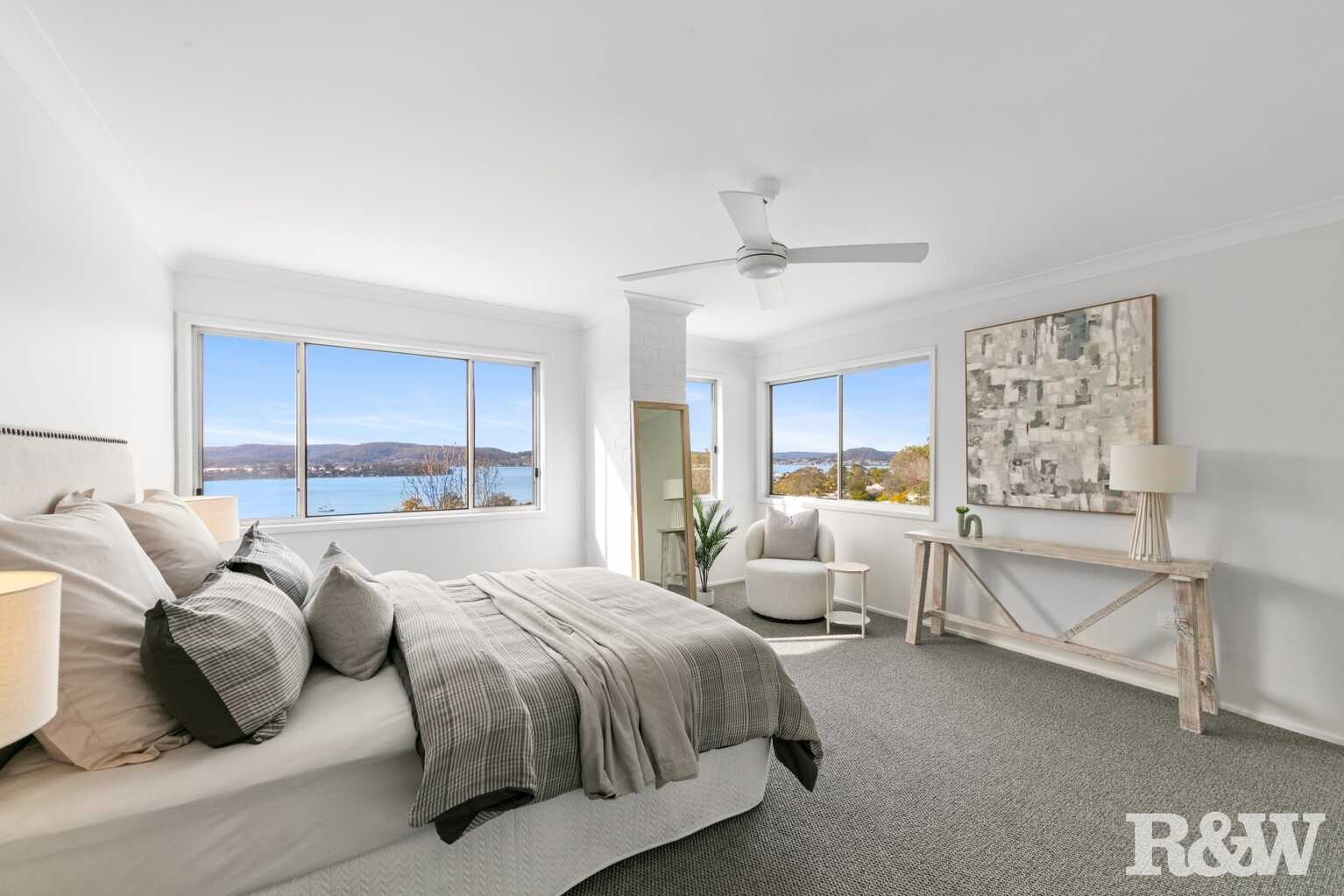 23 Hughes Street Point Clare 23 Hughes Street Point Clare