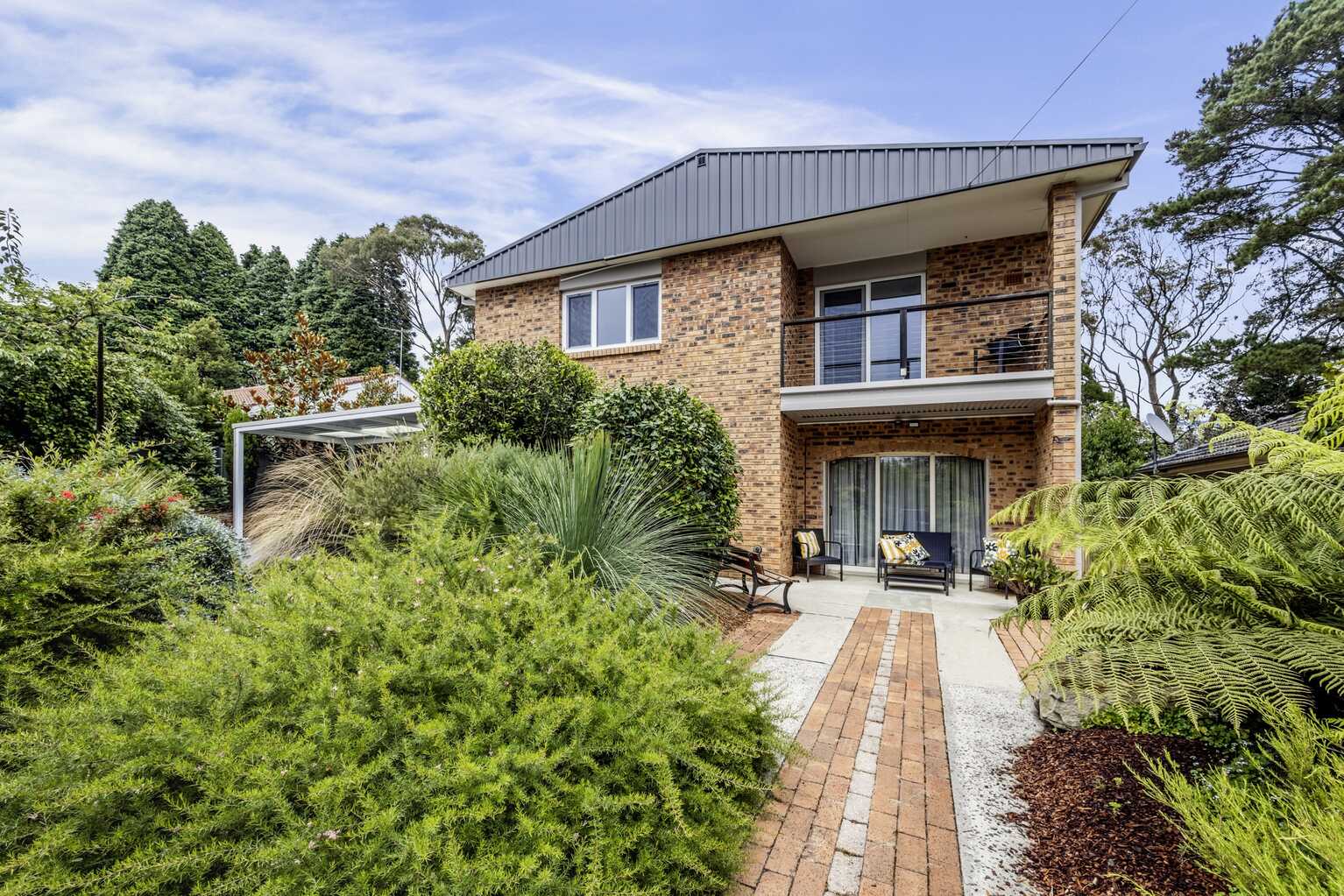 20 Mclaren Crescent Blackheath 20 Mclaren Crescent Blackheath
