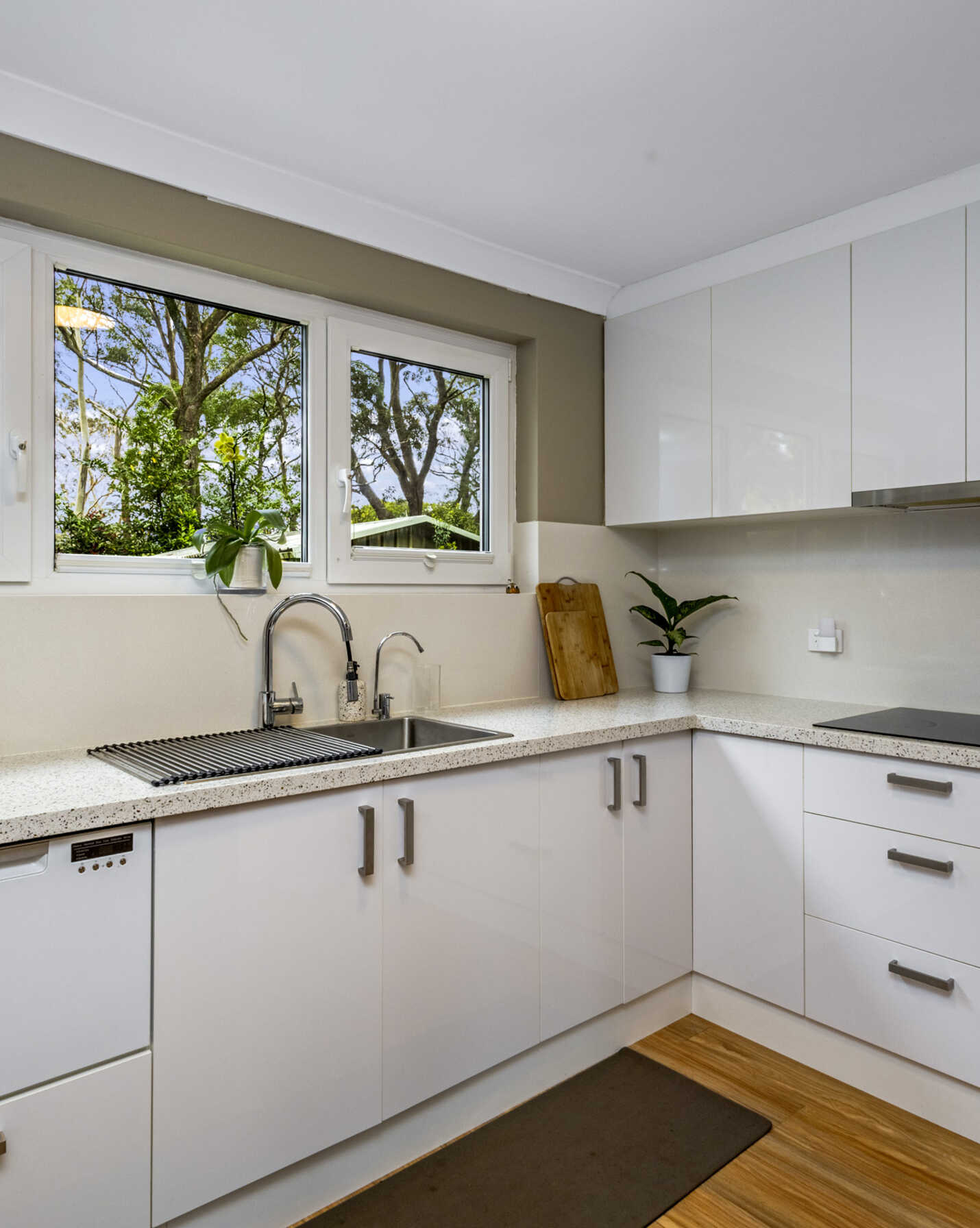 20 Mclaren Crescent Blackheath, Blackheath - Thumbnail 4