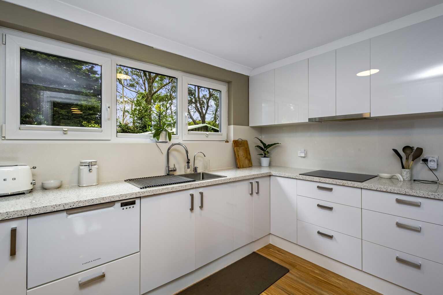 20 Mclaren Crescent Blackheath 20 Mclaren Crescent Blackheath