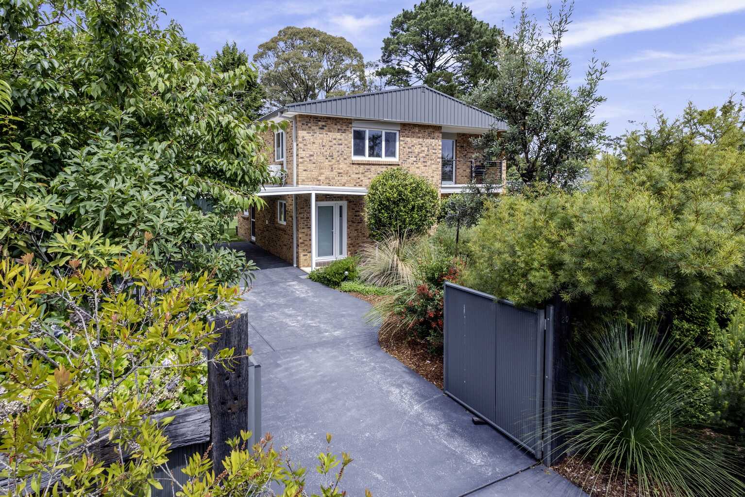 20 Mclaren Crescent Blackheath 20 Mclaren Crescent Blackheath