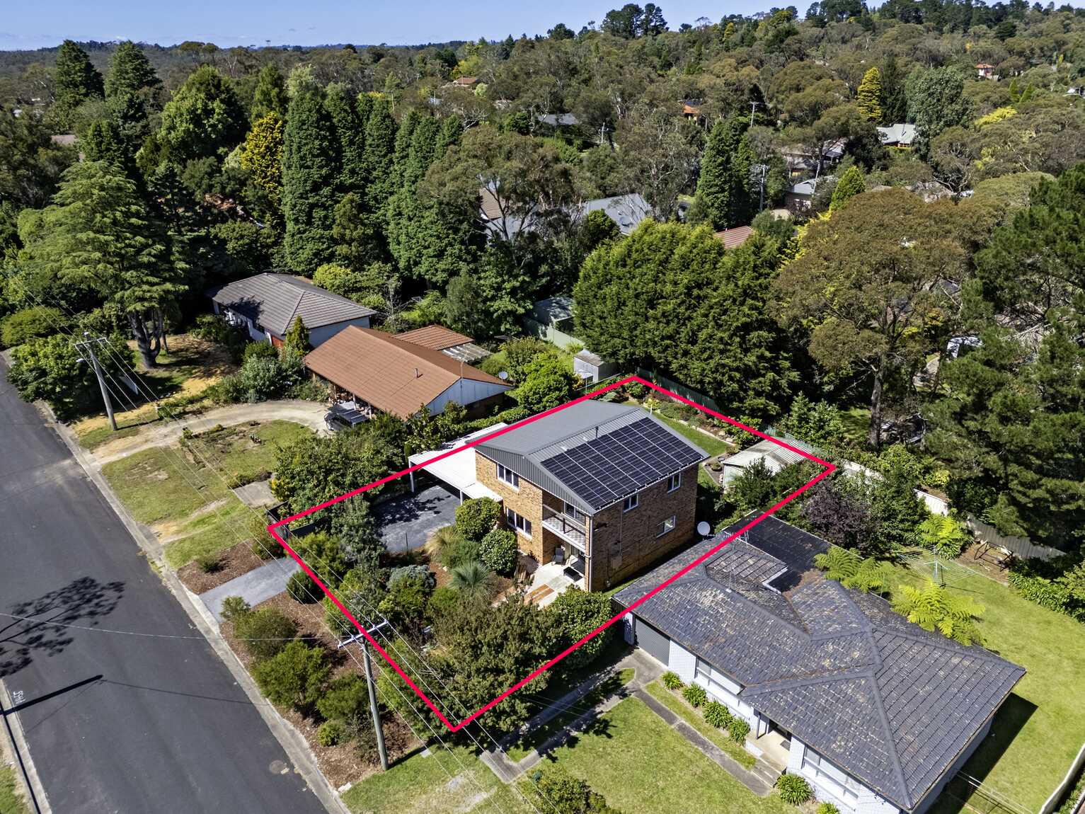 20 Mclaren Crescent Blackheath 20 Mclaren Crescent Blackheath