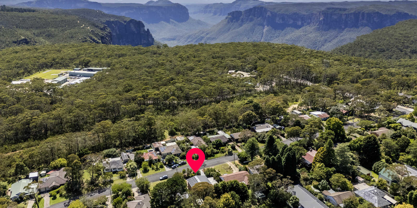 20 Mclaren Crescent Blackheath 20 Mclaren Crescent Blackheath