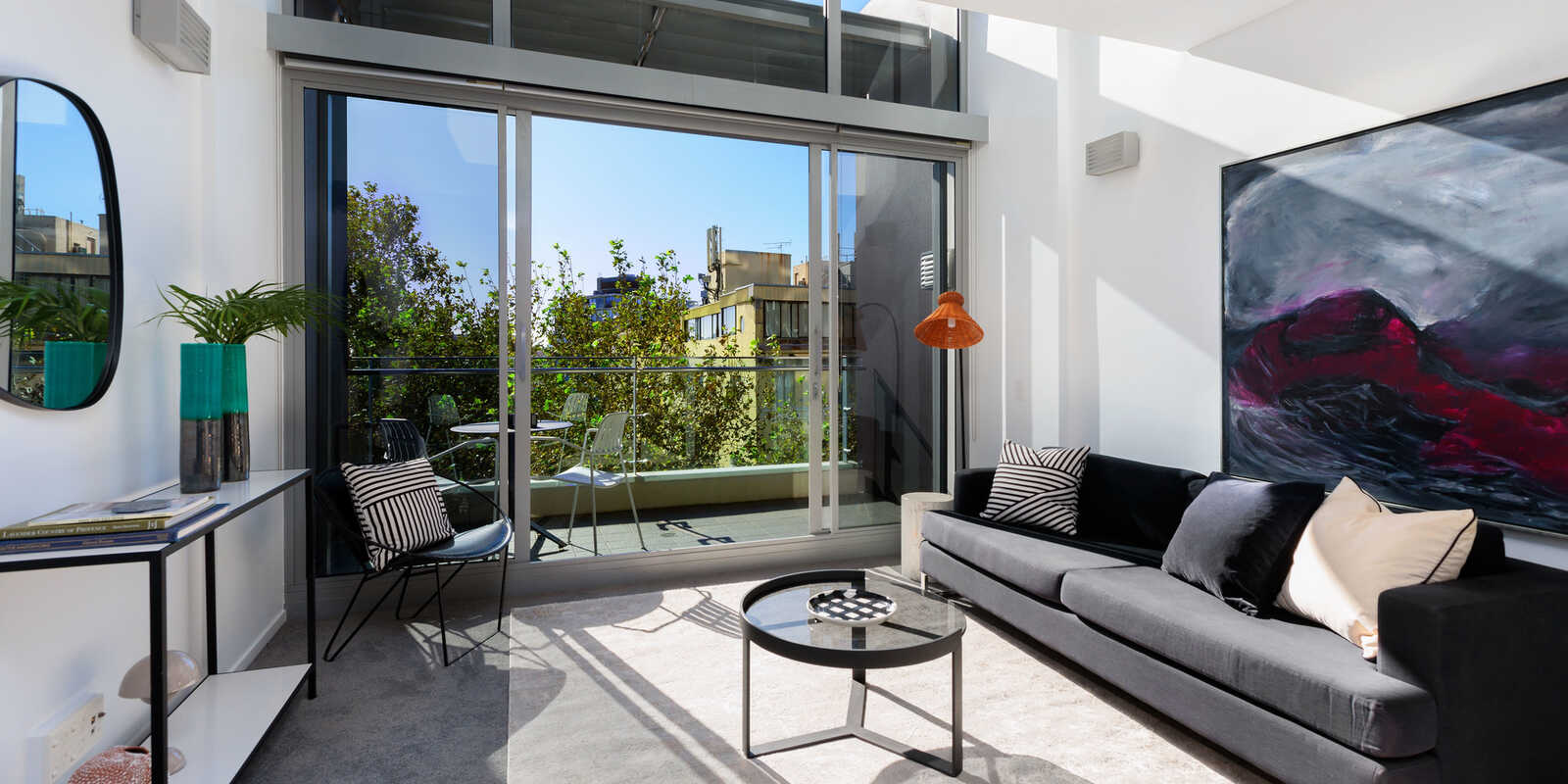 516/81 Macleay Street Potts Point 516/81 Macleay Street Potts Point