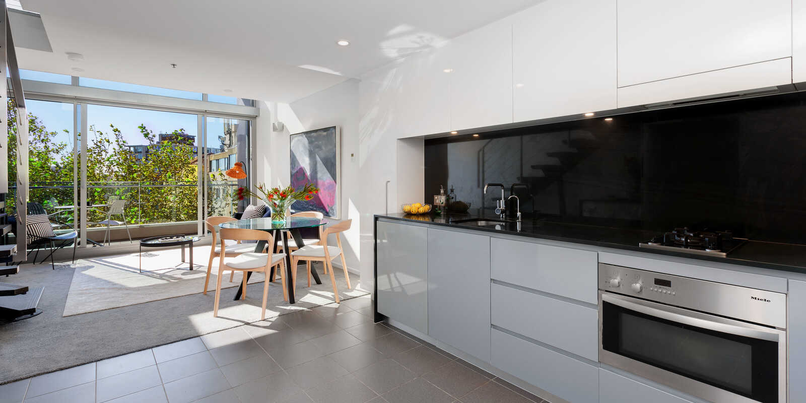 516/81 Macleay Street Potts Point 516/81 Macleay Street Potts Point