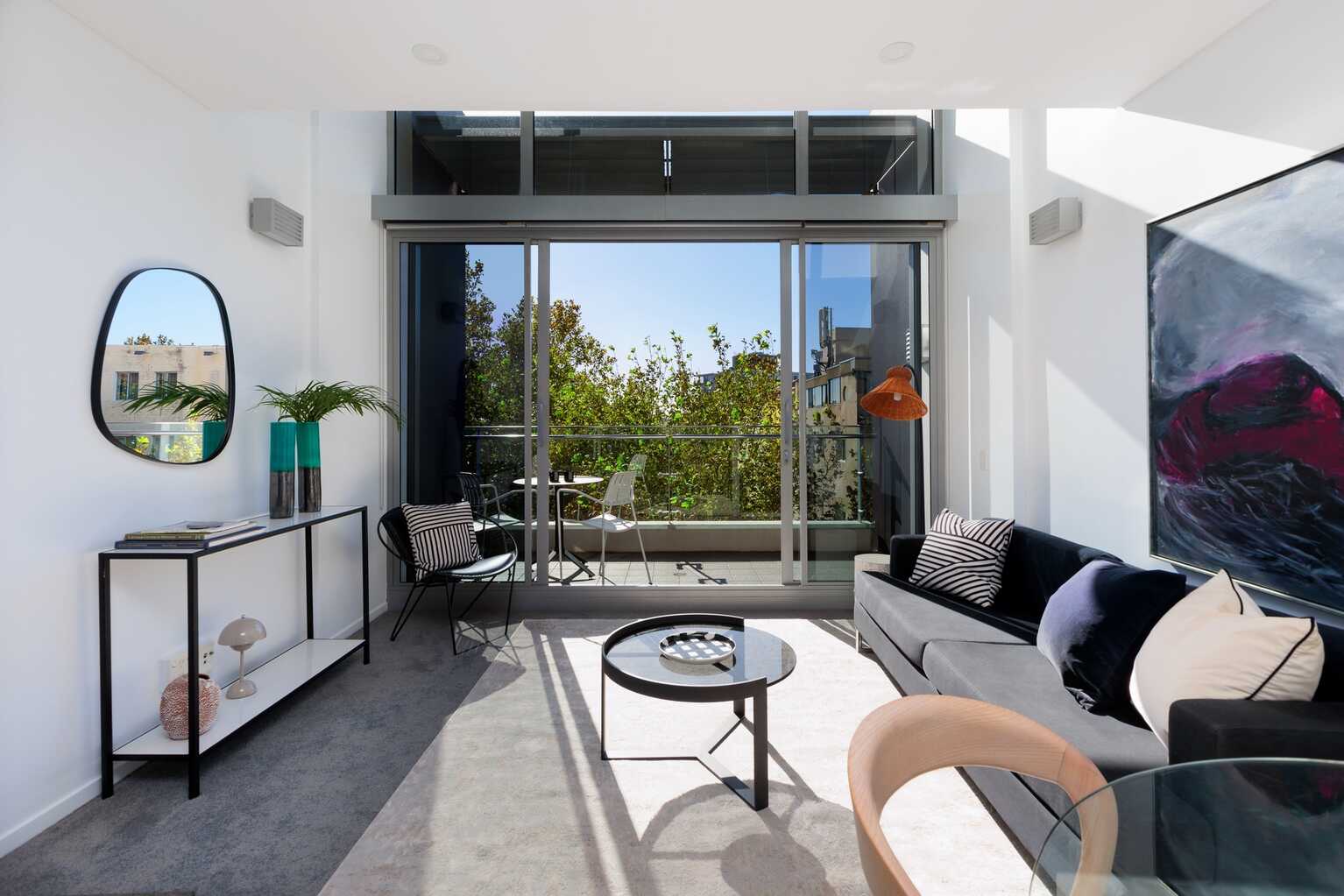 516/81 Macleay Street Potts Point 516/81 Macleay Street Potts Point
