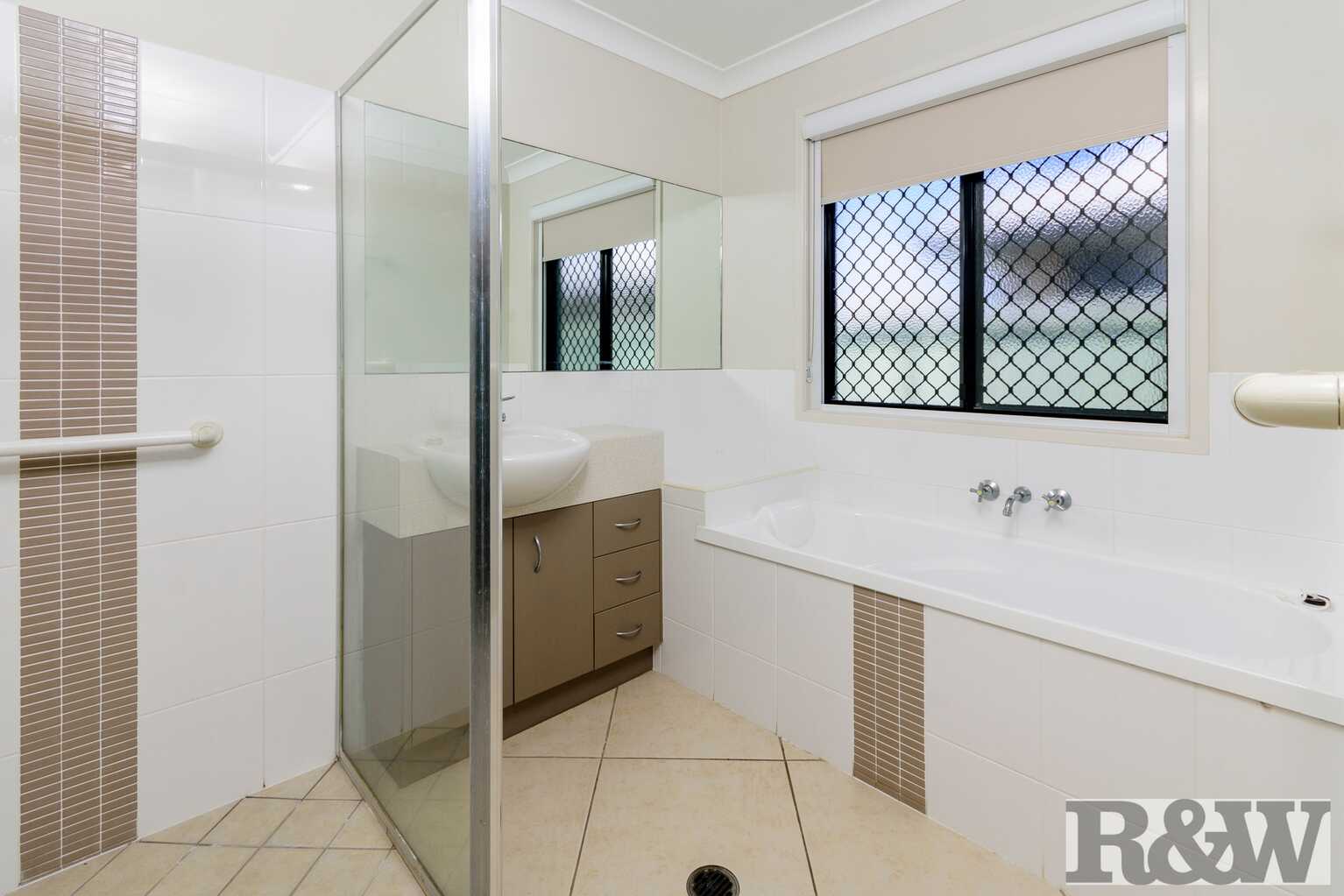 29 Fairway Court Caboolture 29 Fairway Court Caboolture