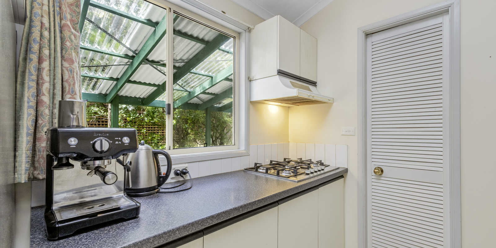 20 Grand View Road Mount Victoria 20 Grand View Road Mount Victoria
