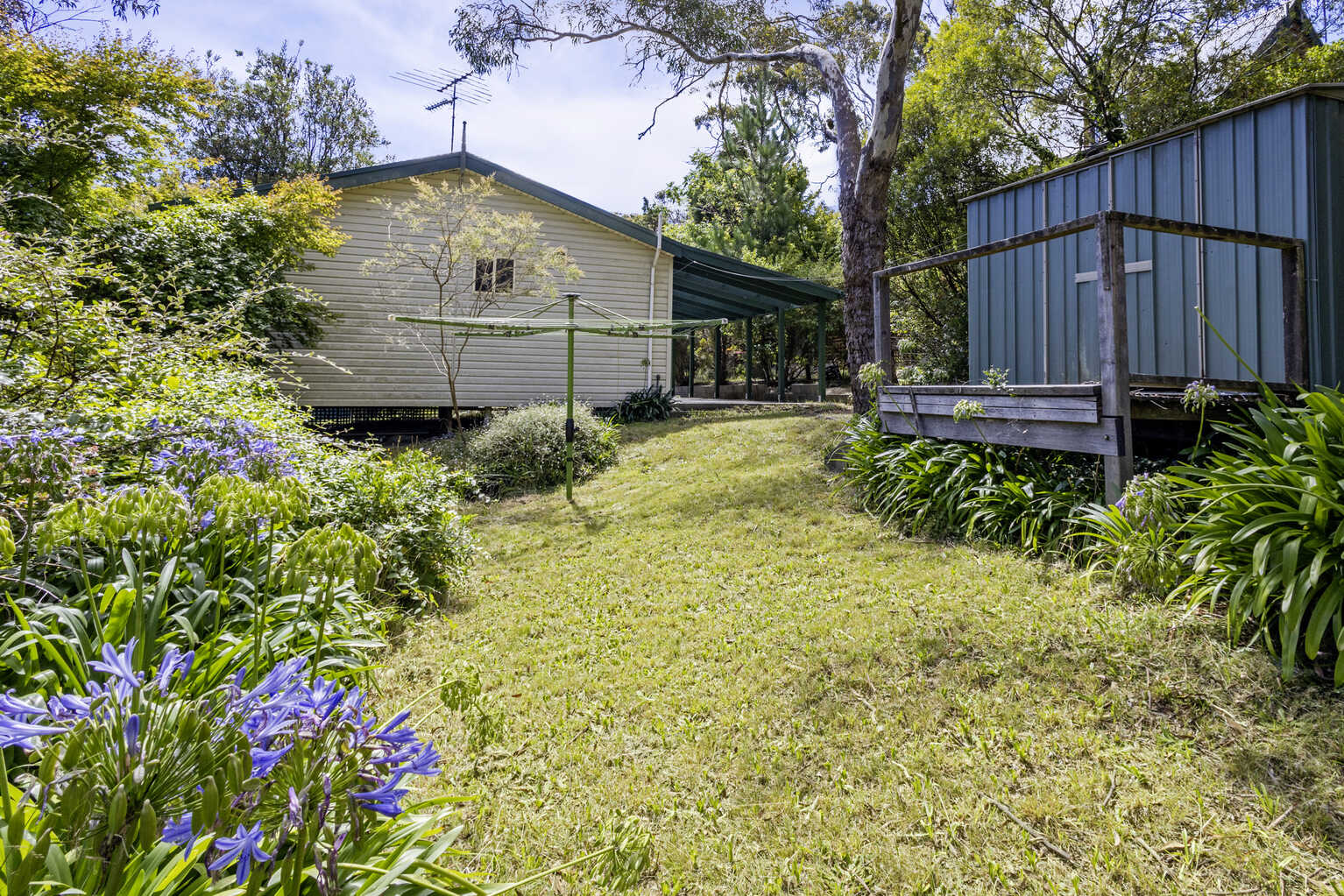 20 Grand View Road Mount Victoria 20 Grand View Road Mount Victoria