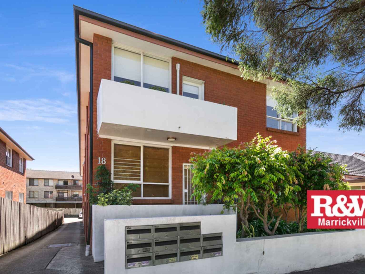 9/18 George Street Marrickville