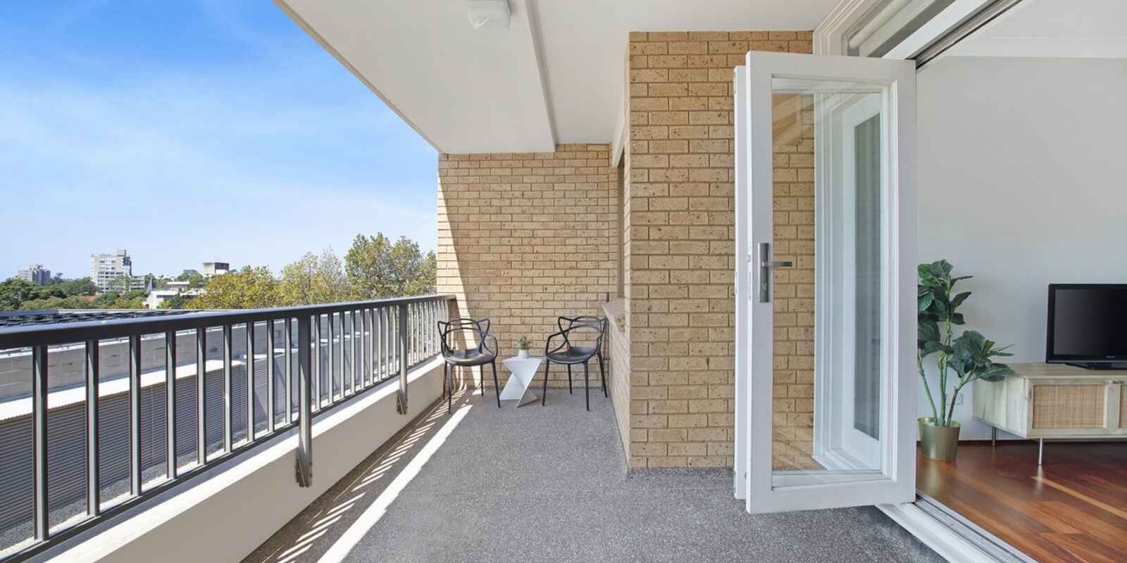 22/156 Military Road Neutral Bay