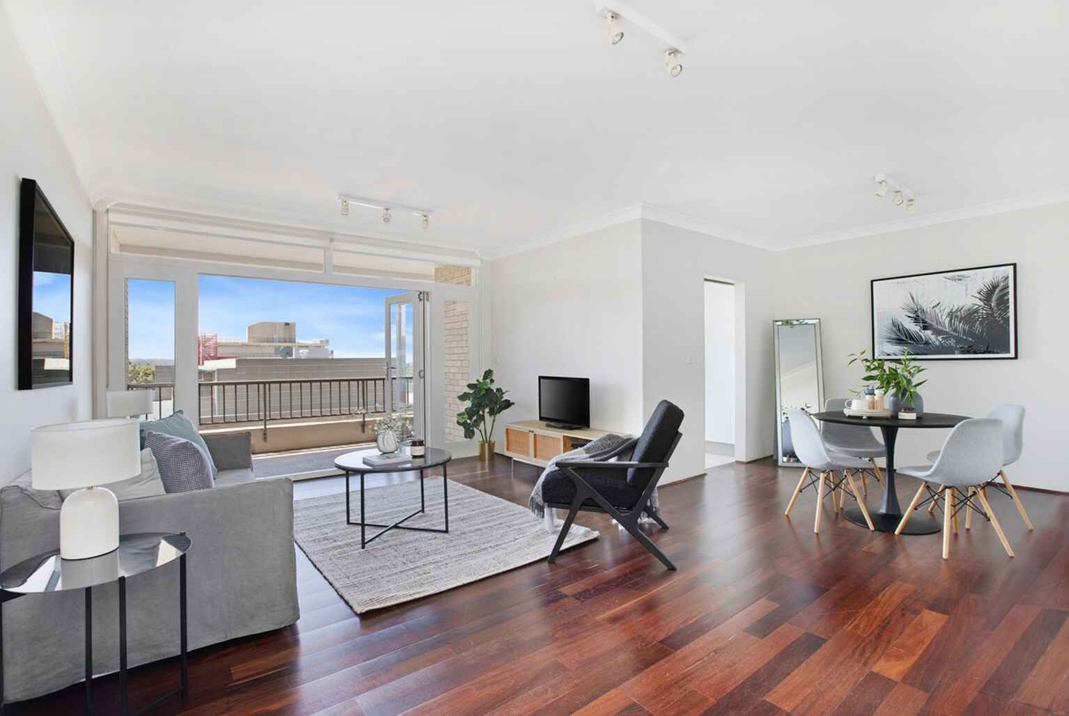 22/156 Military Road Neutral Bay