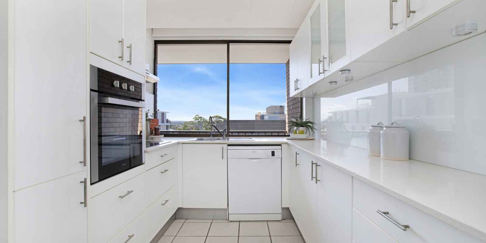22/156 Military Road Neutral Bay