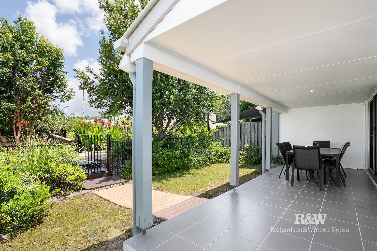 82/15 Dunes Court Peregian Springs