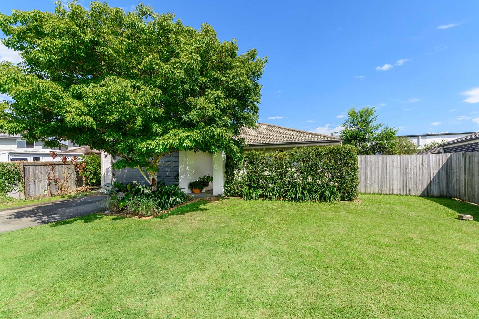 53 Piccadilly Street Bellmere 53 Piccadilly Street Bellmere
