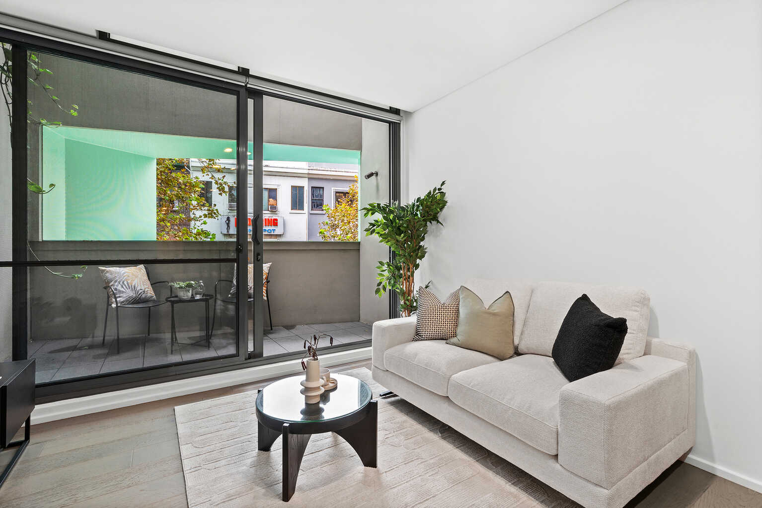 208/226 Victoria Street Potts Point 208/226 Victoria Street Potts Point