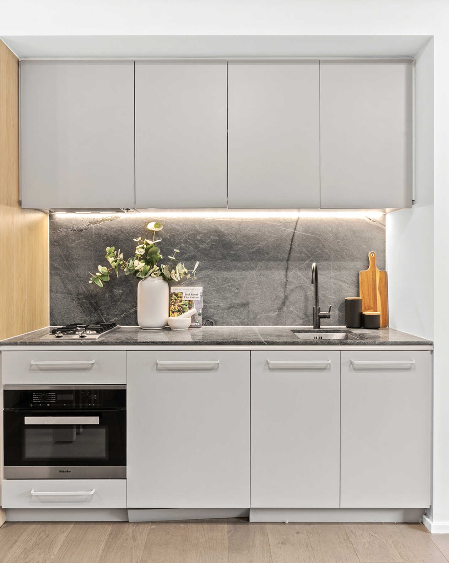 208/226 Victoria Street Potts Point, Point - Thumbnail 3