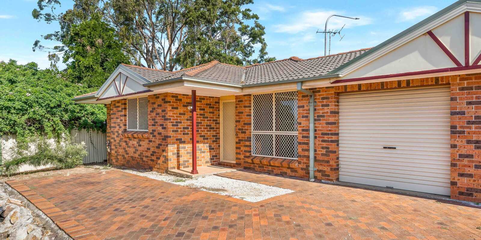 1/130 Glenfield Road Casula 1/130 Glenfield Road Casula