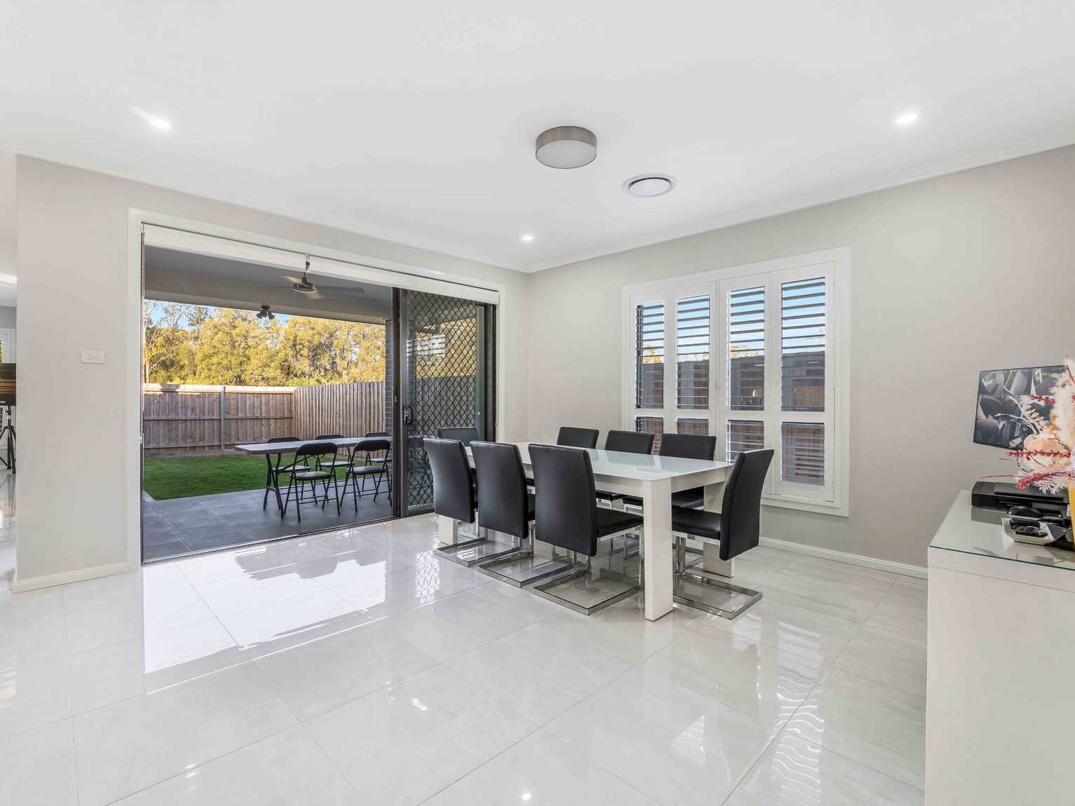 99 Rosedale Circuit Carnes Hill 99 Rosedale Circuit Carnes Hill