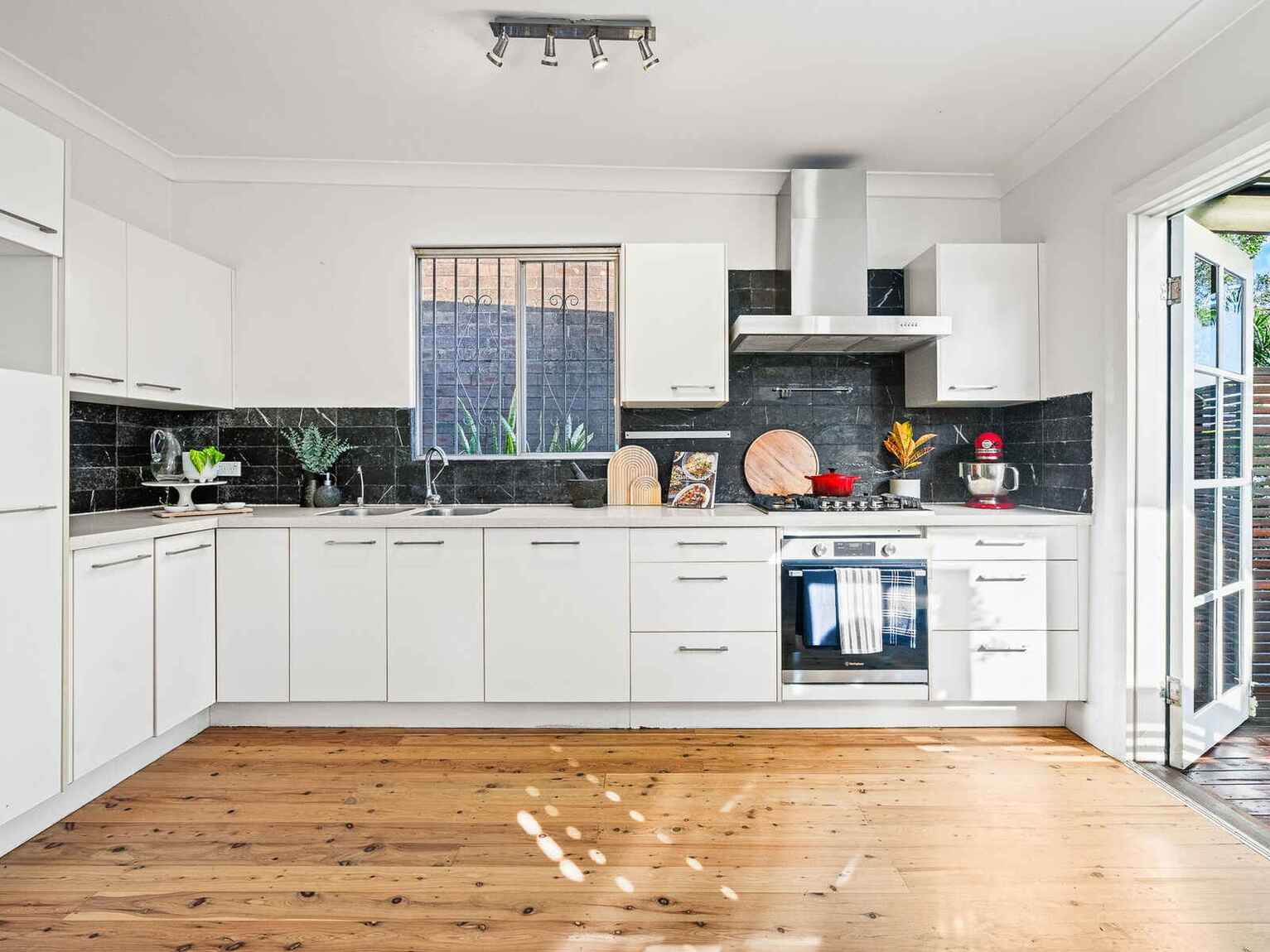 18 Moncur Street Marrickville 18 Moncur Street Marrickville