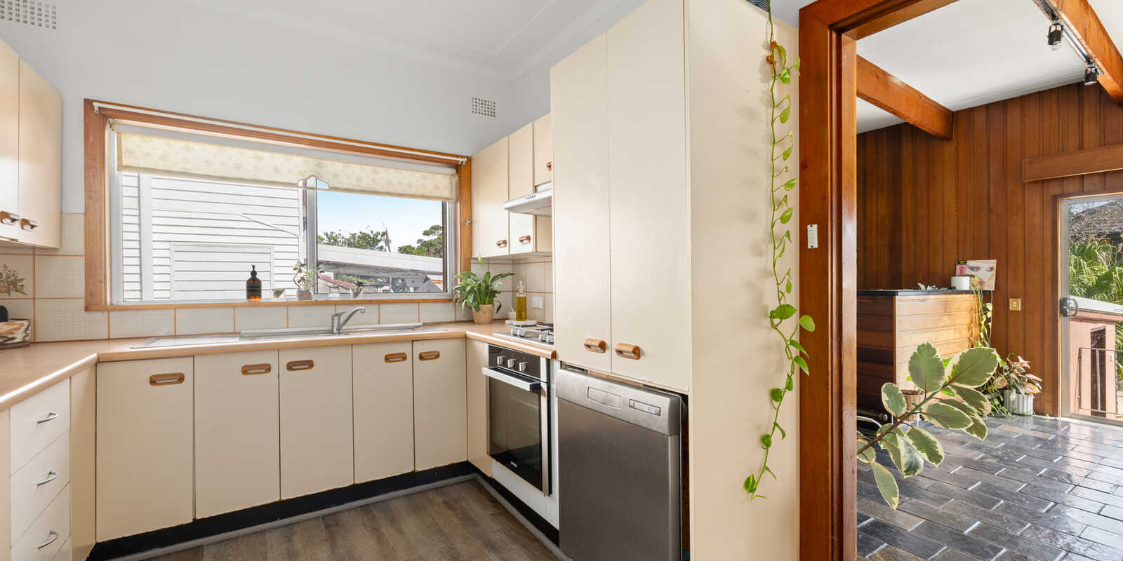 34  Woomera Road Little Bay