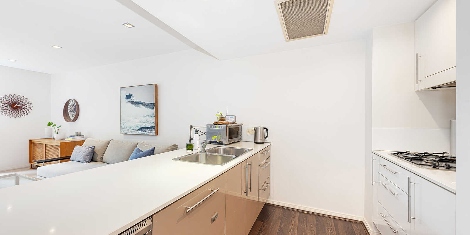 402/88 Berry Street North Sydney