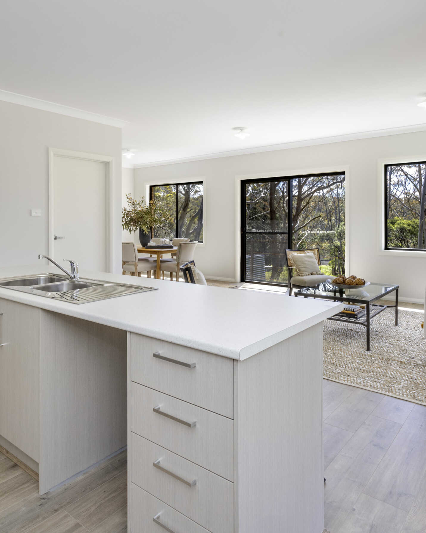 40 Godson Avenue Blackheath, Blackheath - Thumbnail 6