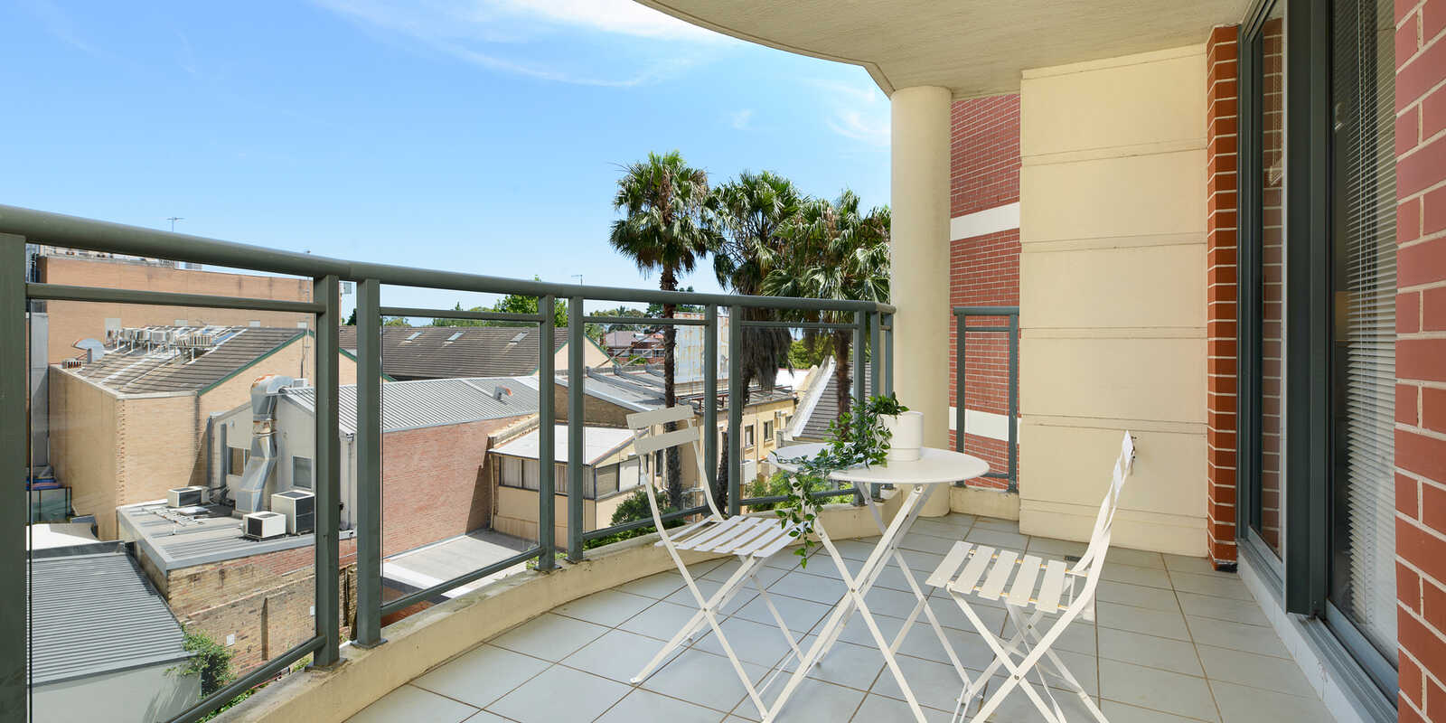 406/28 West Street North Sydney 406/28 West Street North Sydney