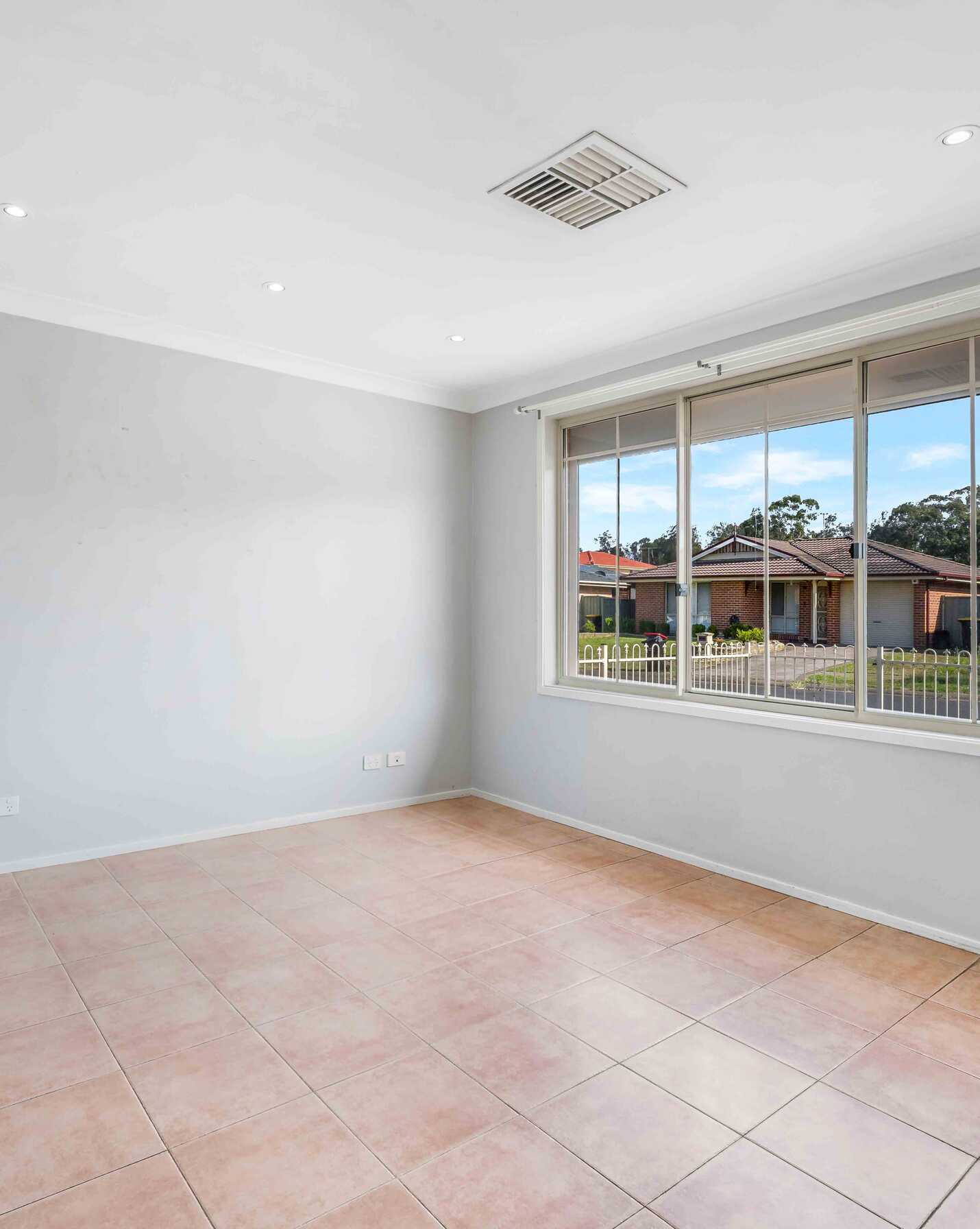 3 Merriwa Avenue Hoxton Park, Park - Thumbnail 5