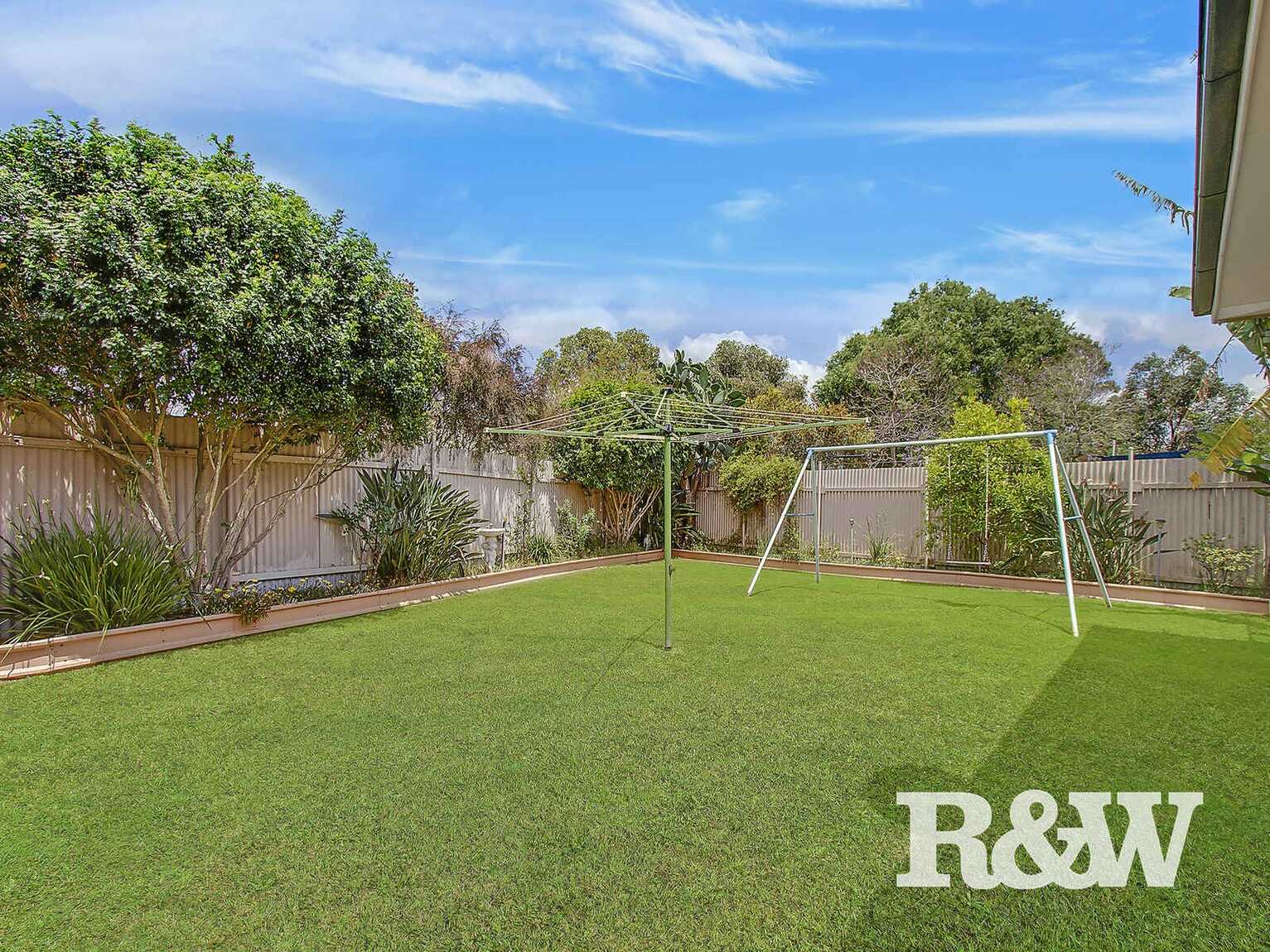 4 Villiers Place Oxley Park 4 Villiers Place Oxley Park