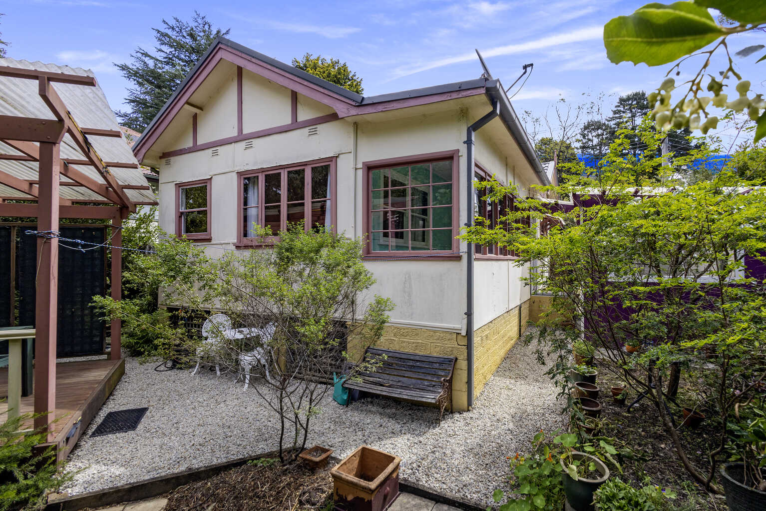 46 Taylor Avenue Wentworth Falls 46 Taylor Avenue Wentworth Falls