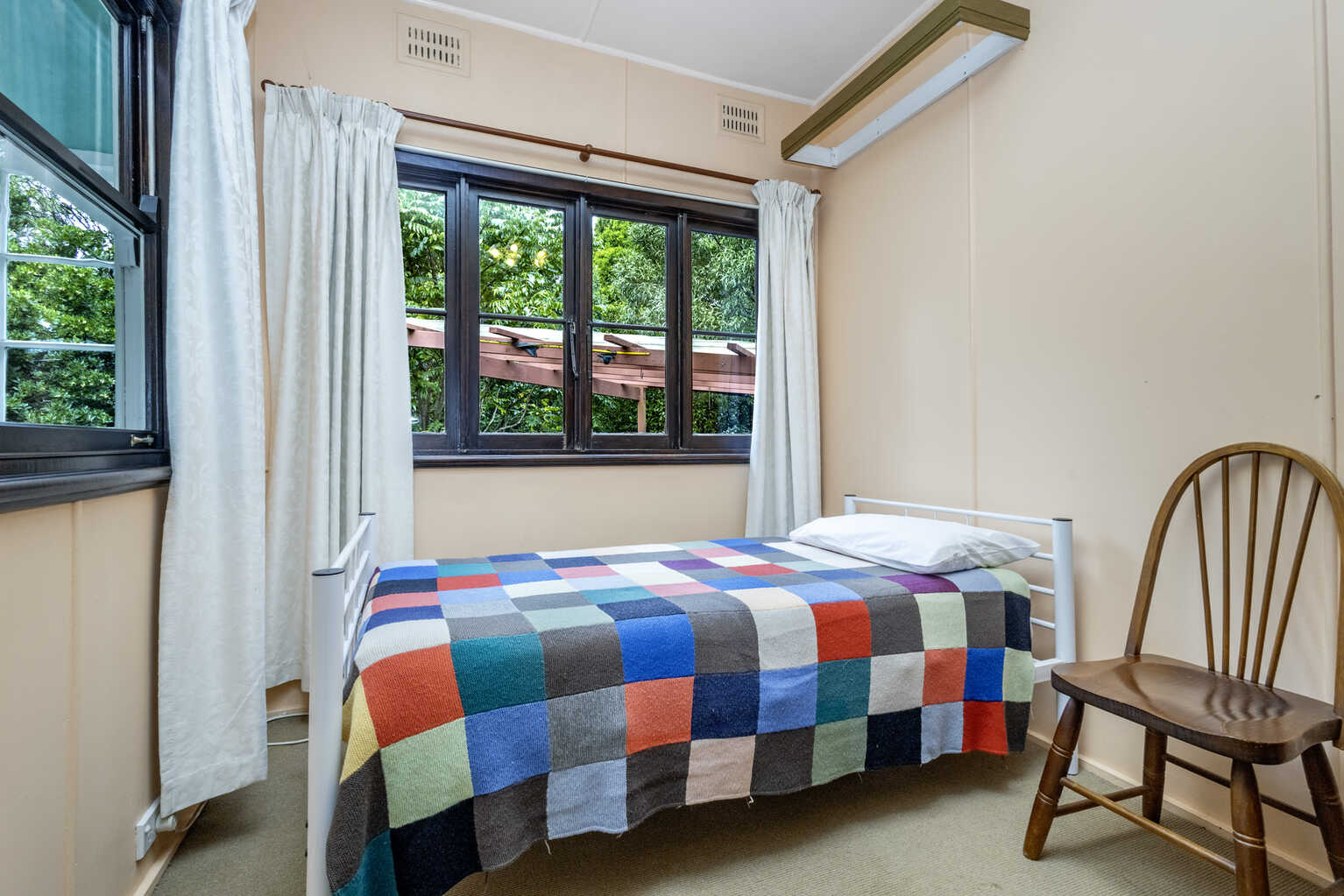46 Taylor Avenue Wentworth Falls 46 Taylor Avenue Wentworth Falls