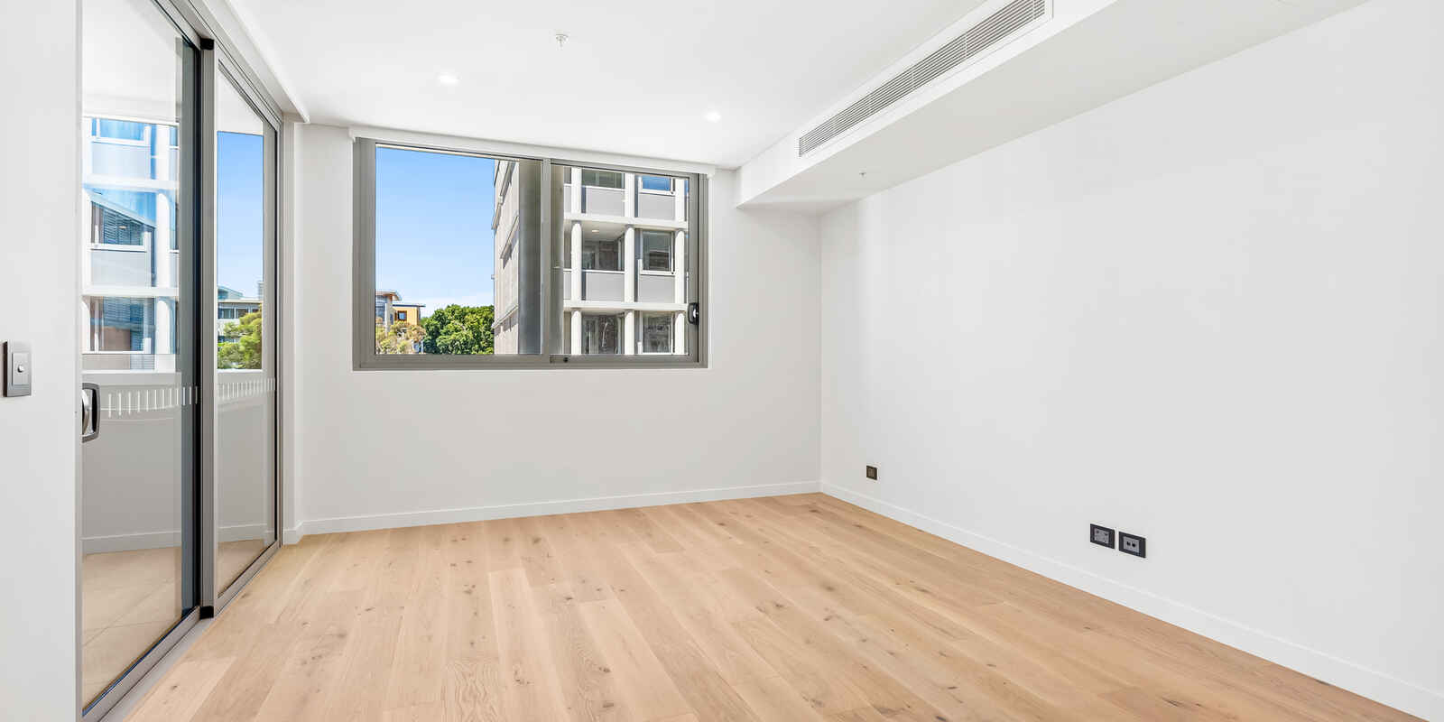 A503/8 Mentmore Avenue Rosebery A503/8 Mentmore Avenue Rosebery