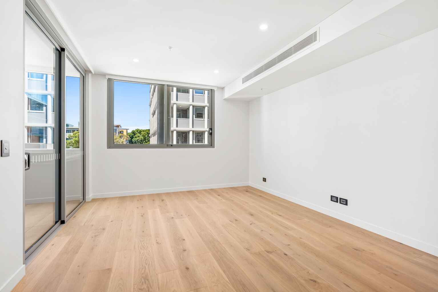 A503/8 Mentmore Avenue Rosebery A503/8 Mentmore Avenue Rosebery