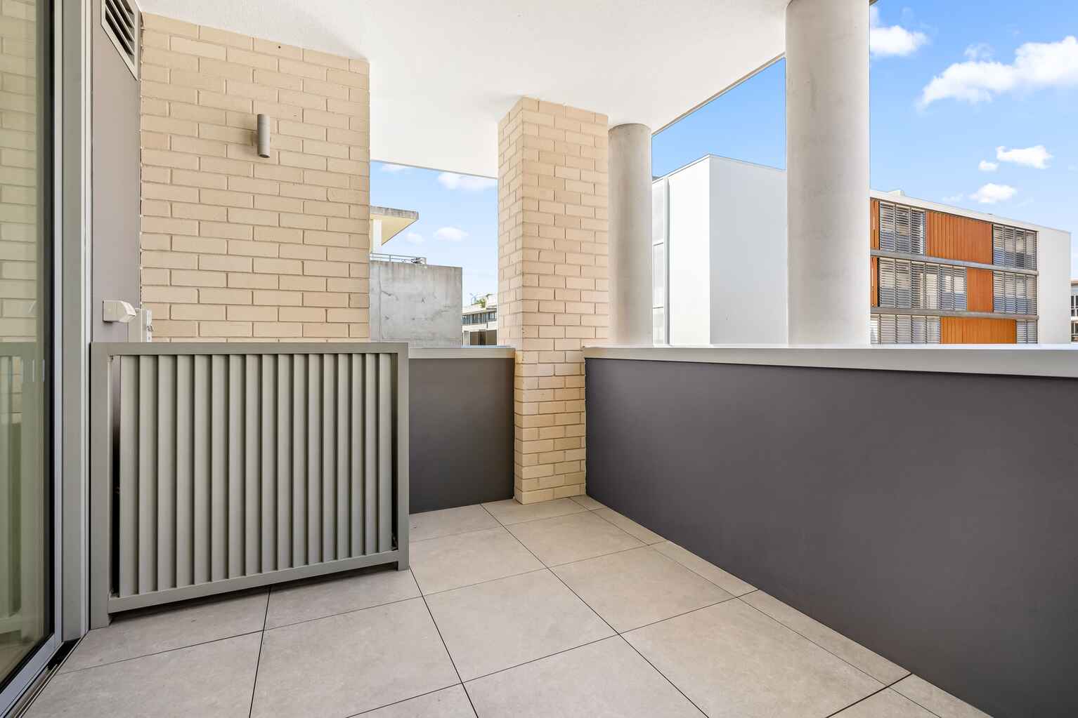 A503/8 Mentmore Avenue Rosebery A503/8 Mentmore Avenue Rosebery