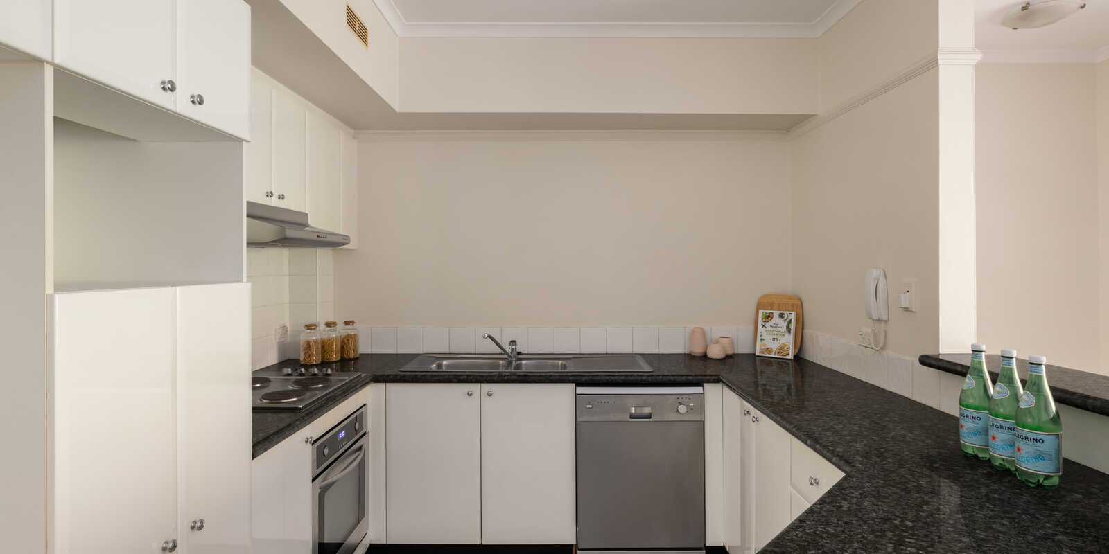 19/8 Williams Parade Dulwich Hill 19/8 Williams Parade Dulwich Hill