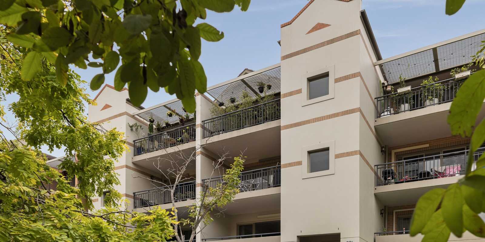 19/8 Williams Parade Dulwich Hill 19/8 Williams Parade Dulwich Hill