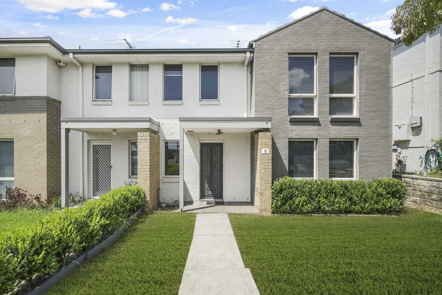 8 Paperbark Drive Woodcroft 8 Paperbark Drive Woodcroft