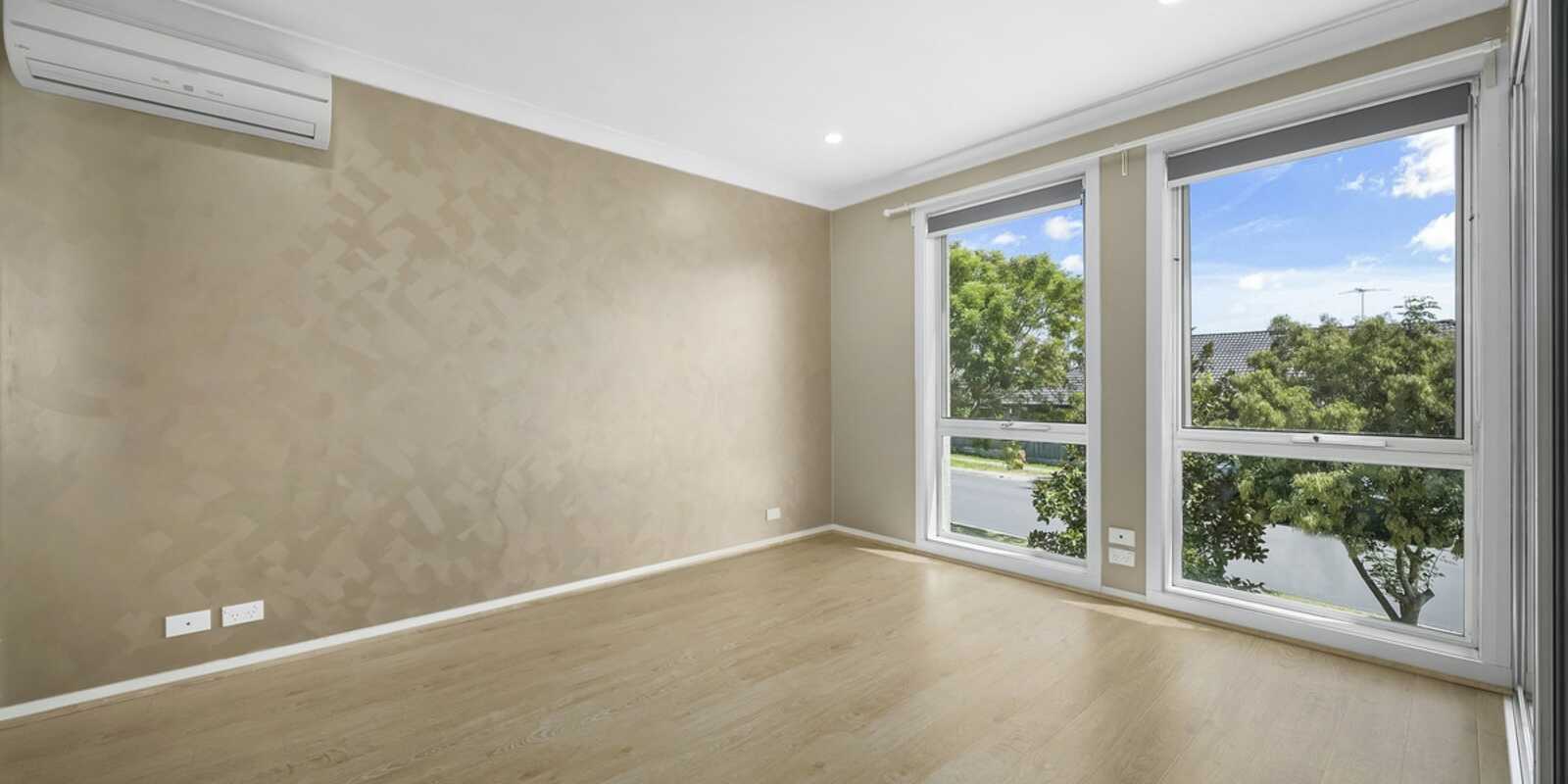 8 Paperbark Drive Woodcroft 8 Paperbark Drive Woodcroft