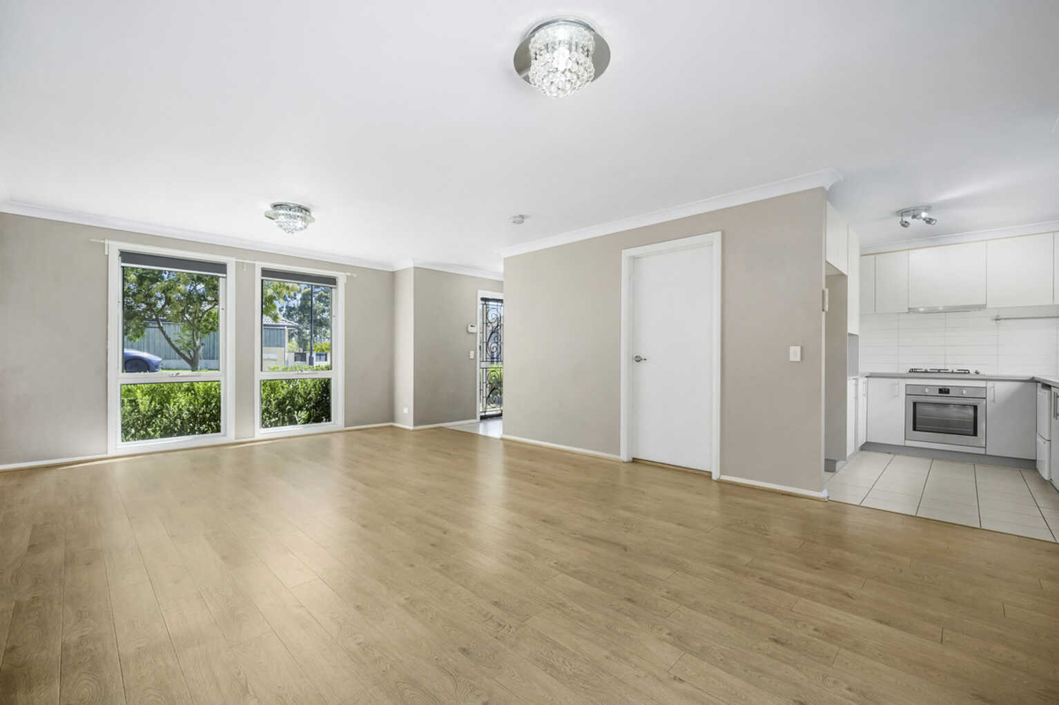 8 Paperbark Drive Woodcroft 8 Paperbark Drive Woodcroft