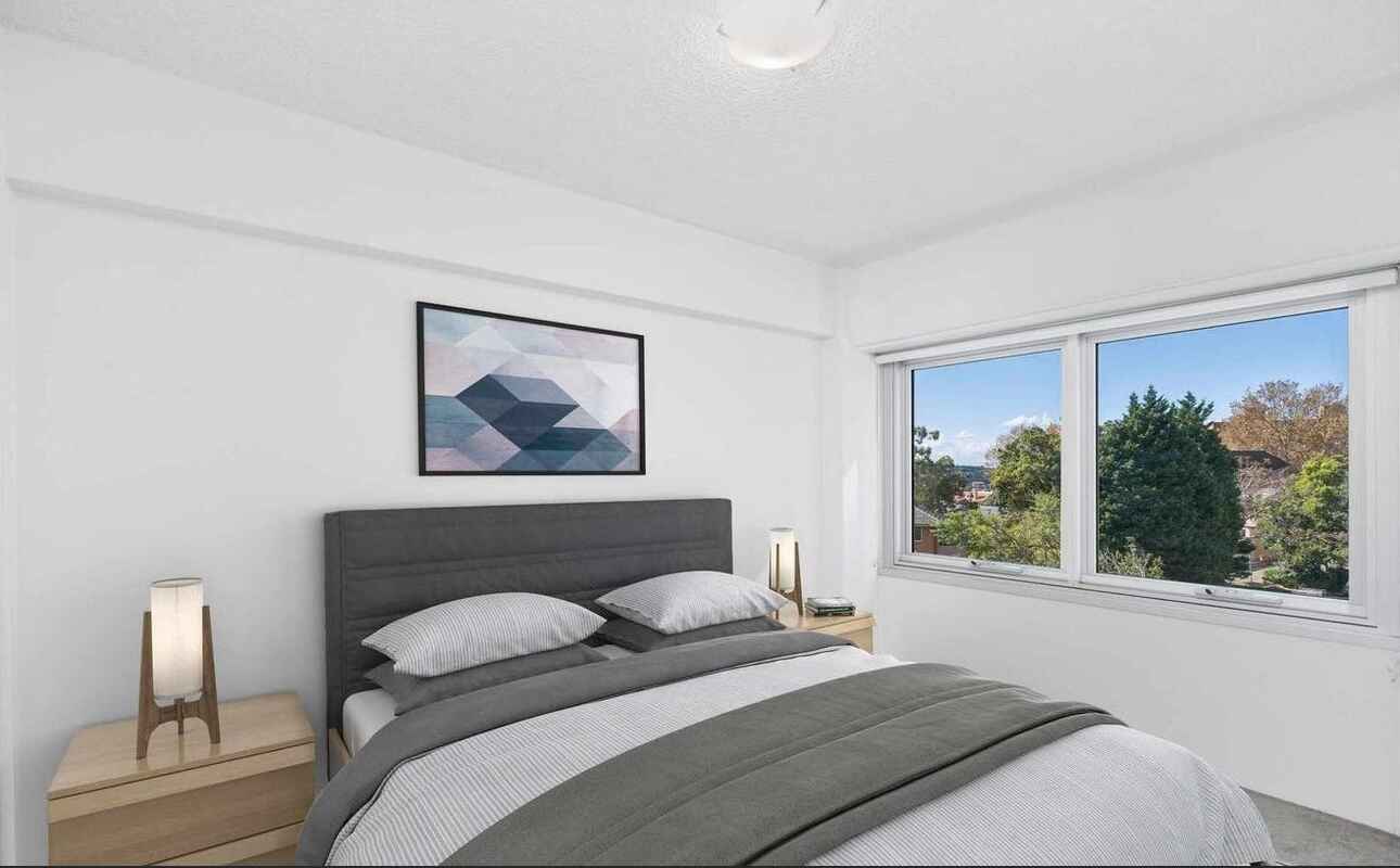 28/48 UPPER PITT STREET Kirribilli