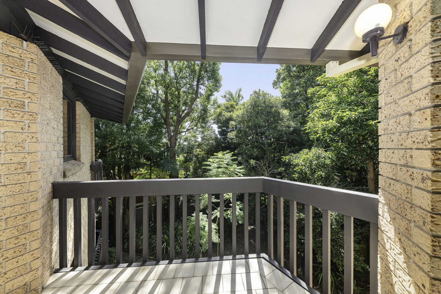 26/21 Eastern Valley Way Northbridge 26/21 Eastern Valley Way Northbridge