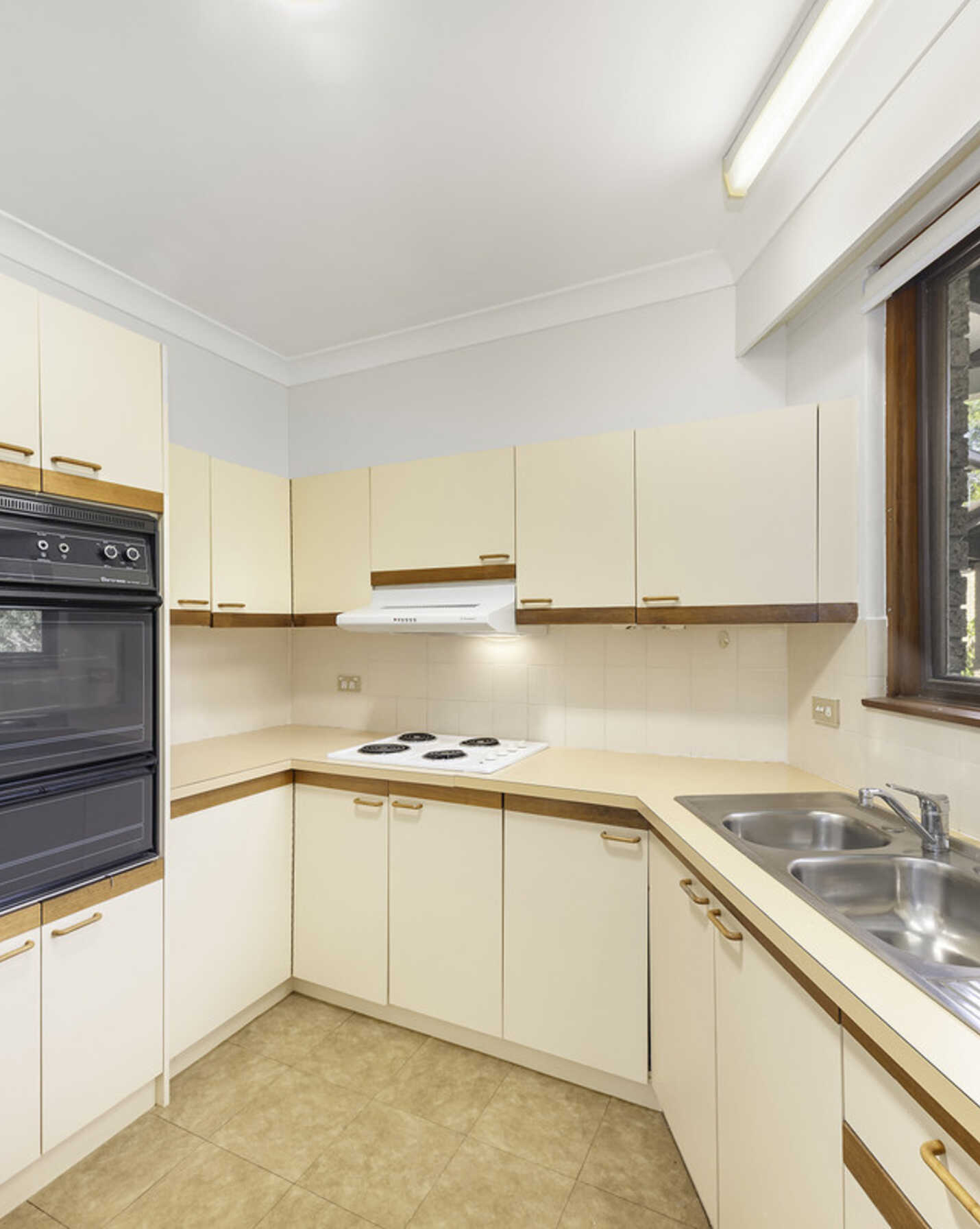 26/21 Eastern Valley Way Northbridge, Northbridge - Thumbnail 2