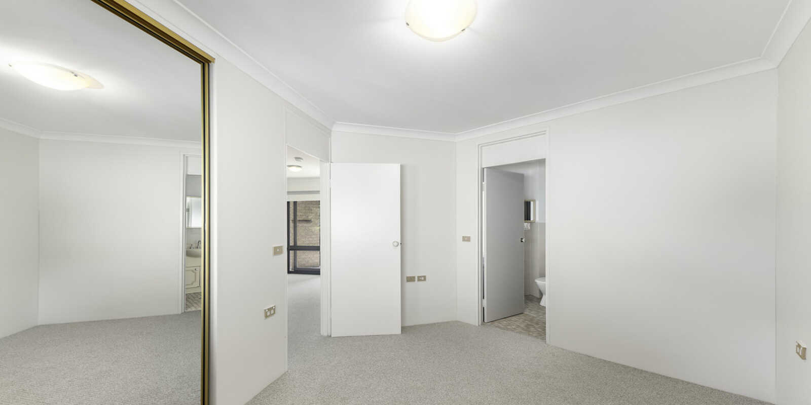 26/21 Eastern Valley Way Northbridge 26/21 Eastern Valley Way Northbridge